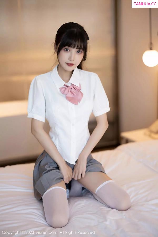 林星阑  [XiuRen]高清写真图 2023.12.06 No.7771 林星阑 短裙美腿第23张图片